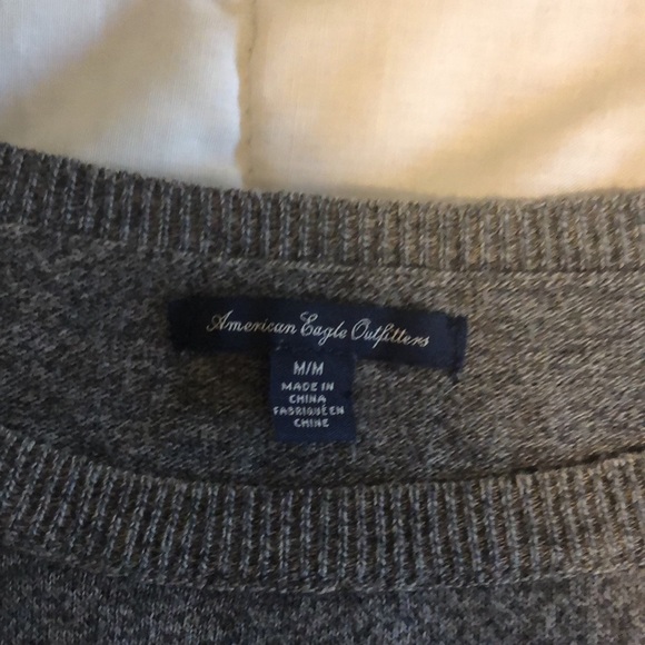 American Eagle Grey Sweater - Picture 3 of 4